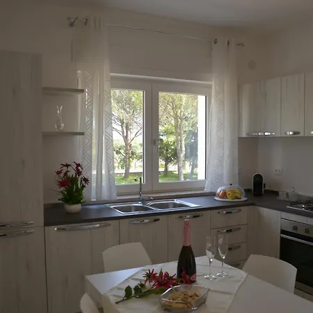 Alba - Villaggio Di Mary Appartement Locorotondo